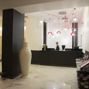 Ih Puccini Hotell